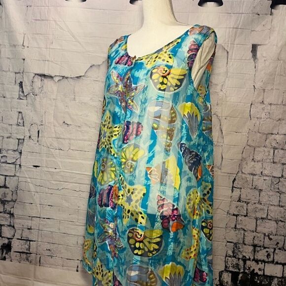 Peppermint Bay beach dress - Picture 2 of 3